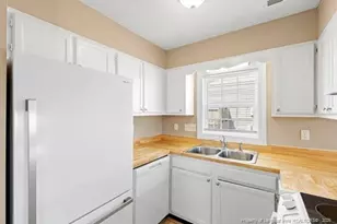 5591 Windy Knoll Pl, Fayetteville, NC 28304 - Photo 9