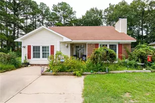 1621 Veanna Dr, Fayetteville, NC 28301 - Photo 1