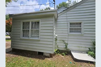 2705 Pecan, Fayetteville, NC 28303 - Photo 3