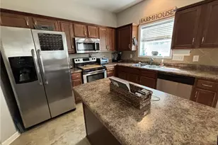 16 Burr Oak Cir, Bunnlevel, NC 28323 - Photo 7