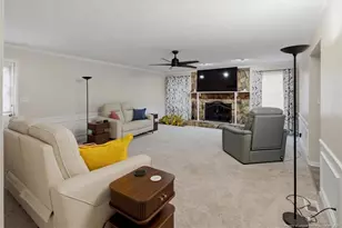 1310 Camelot Dr, Fayetteville, NC 28304 - Photo 9