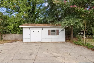 1310 Camelot Drive, Fayetteville, NC 28304 - Photo 21