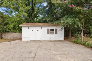1310 Camelot Dr, Fayetteville, NC 28304 - Photo 21
