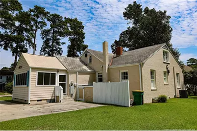 207 W 18th Street, Lumberton, NC 28358 - Photo 3