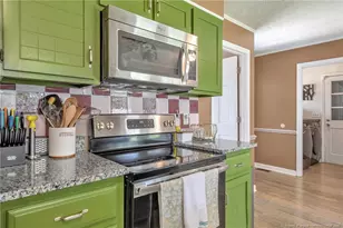 650 Georgetown Cir, Fayetteville, NC 28314 - Photo 11
