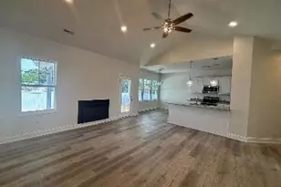645 Glensford Dr, Fayetteville, NC 28314 - Photo 3