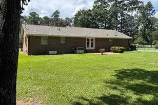 577 Forest Rd, Lumberton, NC 28358 - Photo 7