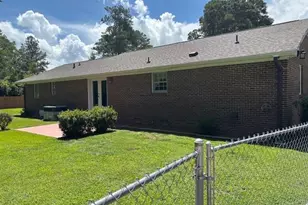 577 Forest Rd, Lumberton, NC 28358 - Photo 9