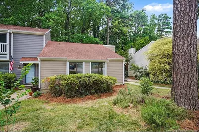 820 Green Ridge Drive, Raleigh, NC 27609 - Photo 3