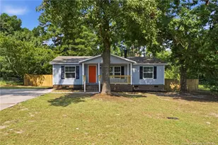 1306 Clan Campbell Dr, Raeford, NC 28376 - Photo 1