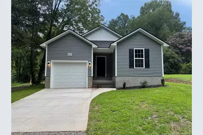 209 Robinson Street, Rockingham, NC 28379 - Photo 1