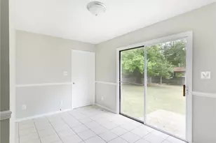 6714 Seaford Dr, Fayetteville, NC 28314 - Photo 9