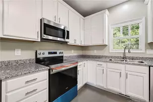 38 Carteret Ct, Spring Lake, NC 28390 - Photo 17
