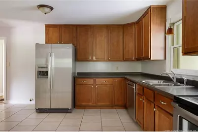 306 Fairfield Road, Fayetteville, NC 28303 - Photo 9