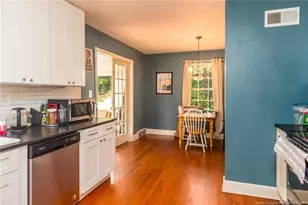 2718 Morganton Rd, Fayetteville, NC 28303 - Photo 5