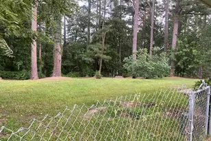 130 Golf Dr, Fayetteville, NC 28314 - Photo 7