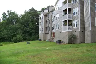 6732 Willowbrook Dr, Fayetteville, NC 28314 - Photo 3