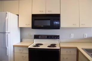 6732 Willowbrook Dr, Fayetteville, NC 28314 - Photo 9