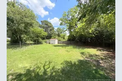 909 Sandalwood Drive, Fayetteville, NC 28304 - Photo 3