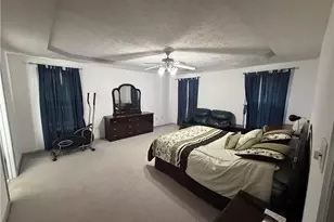 2008 Ashridge Dr, Fayetteville, NC 28304 - Photo 11