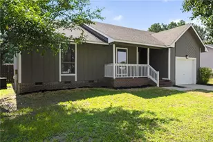 6874 Kingsgate Dr, Fayetteville, NC 28314 - Photo 1