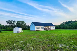 837 M and M St, Elizabethtown, NC 28337 - Photo 49