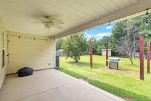 162 Harcourt Pl, Raeford, NC 28376 - Photo 29