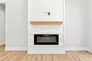 211 E 7th Ave, Raeford, NC 28376 - Photo 11