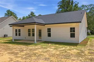 211 E 7th Ave, Raeford, NC 28376 - Photo 37