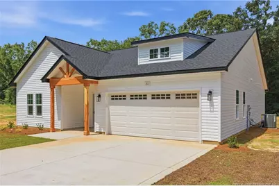 211 E 7th Avenue, Raeford, NC 28376 - Photo 5