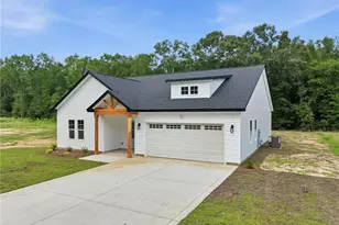 211 E 7th Ave, Raeford, NC 28376 - Photo 43