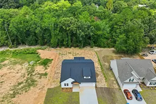 211 E 7th Ave, Raeford, NC 28376 - Photo 41