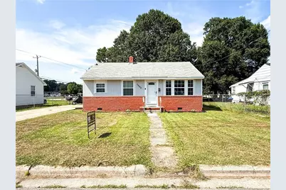 1003 E 8th Street, Lumberton, NC 28358 - Photo 1