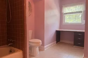 516 E 2nd Ave, Red Springs, NC 28377 - Photo 31