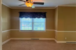 516 E 2nd Ave, Red Springs, NC 28377 - Photo 11