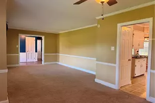 516 E 2nd Ave, Red Springs, NC 28377 - Photo 13