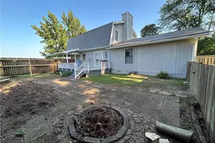 438 W Palmer St, Raeford, NC 28376 - Photo 25