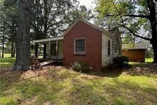 684 Pilson Rd, Cameron, NC 28326 - Photo 9