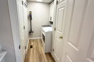 259 Sandpiper Dr, Sanford, NC 27332 - Photo 9
