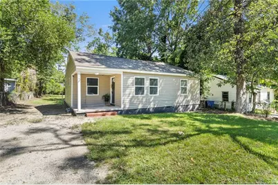 156 Kensington Circle, Fayetteville, NC 28301 - Photo 1