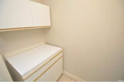 323 E Park Street, Cary, NC 27511 - Photo 17