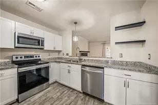 380 Bubble Creek Ct, Fayetteville, NC 28311 - Photo 7