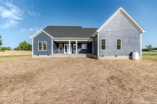 925 Dixie Farm Rd, Sanford, NC 27332 - Photo 3