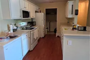 1851 Balmoral Dr, Fayetteville, NC 28304 - Photo 11