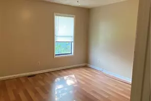 1424 Tangora Ln, Fayetteville, NC 28304 - Photo 5