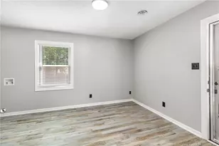 1719 Merry Oaks Dr, Fayetteville, NC 28304 - Photo 17