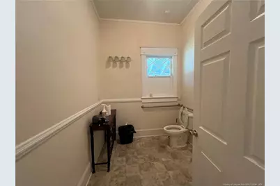 512 Sunset Avenue, Clinton, NC 28303 - Photo 13