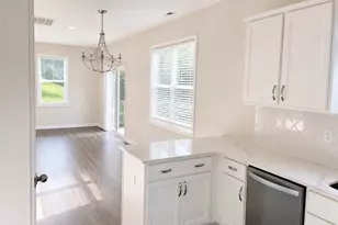 5620 Tall Timbers Ct, Fayetteville, NC 28311 - Photo 7