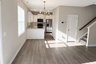 5620 Tall Timbers Ct, Fayetteville, NC 28311 - Photo 5