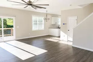 5620 Tall Timbers Ct, Fayetteville, NC 28311 - Photo 3